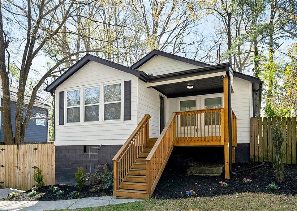 1st image of 1422 Kennesaw Dr NW