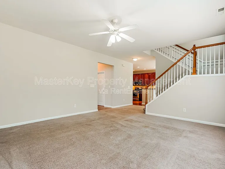 12319 Honeychurch St — Photo 7