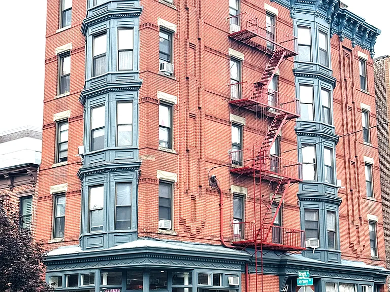 435 Jersey Ave #2E — Photo 12