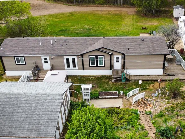 16 N Maplewood Ave, Watino, AB T0H 3R0