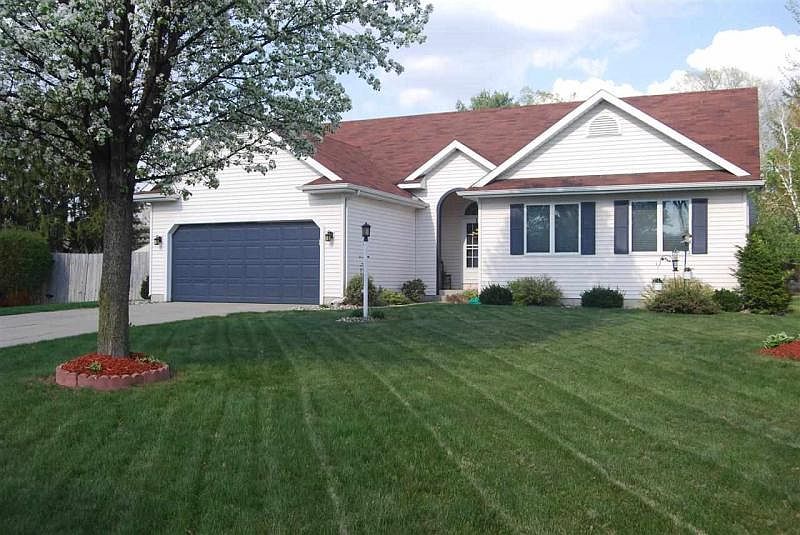 1st image of 51588 Carpenters Dr