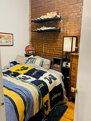 Rented by Bank Neary | media 67