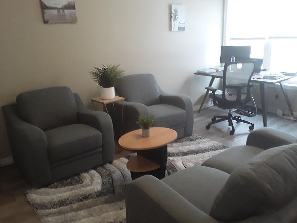 2nd image of 429 Talbot St #14