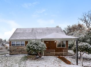 575 Rockwell Rd, Cincinnati, OH 45238