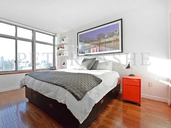 5th image of 188 E 64th St APT 2101
