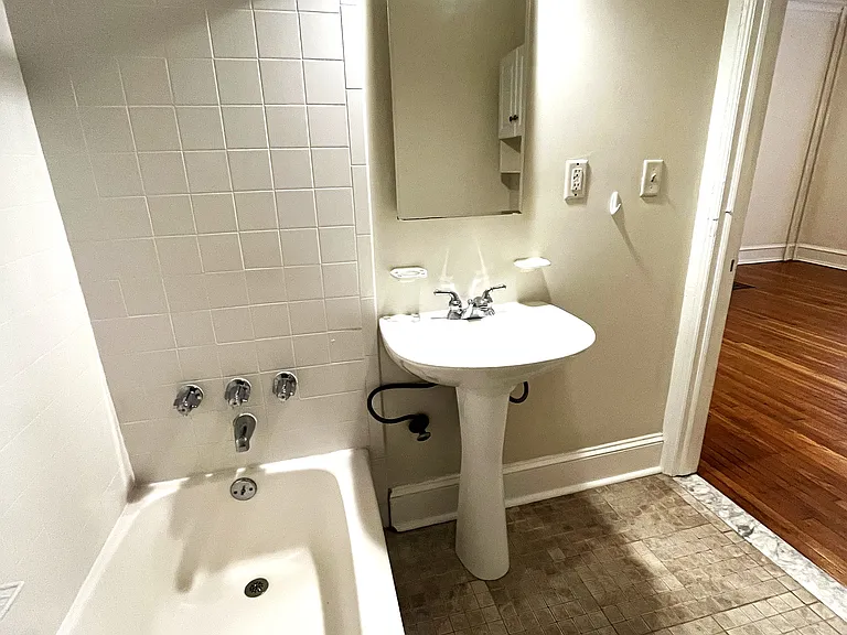 4219 Pine St #2F — Photo 18