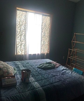 4th image of 502 Douglas Dr