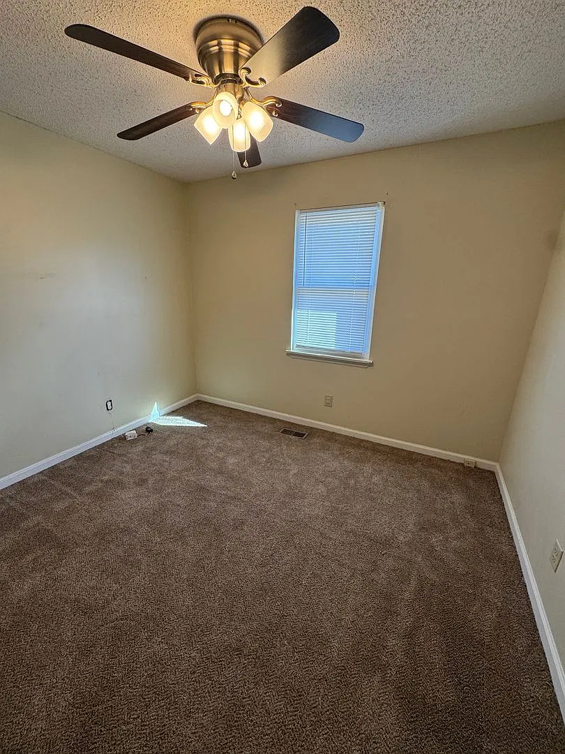 37 Ty Drive — Photo 3
