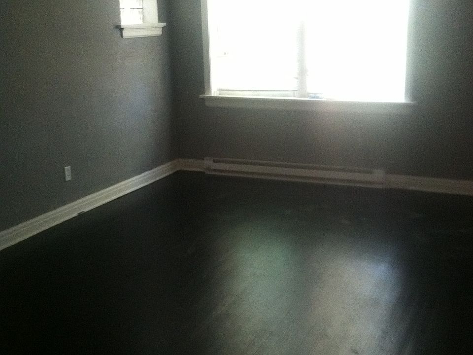 2nd image of 4441-4443 San Francisco Ave