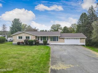 65 Peifer Rd, Lake Ariel, PA 18436