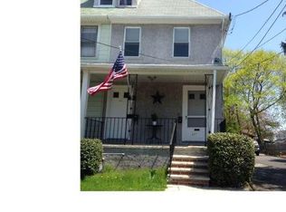 233 Burmont Rd, Drexel Hill, PA 19026