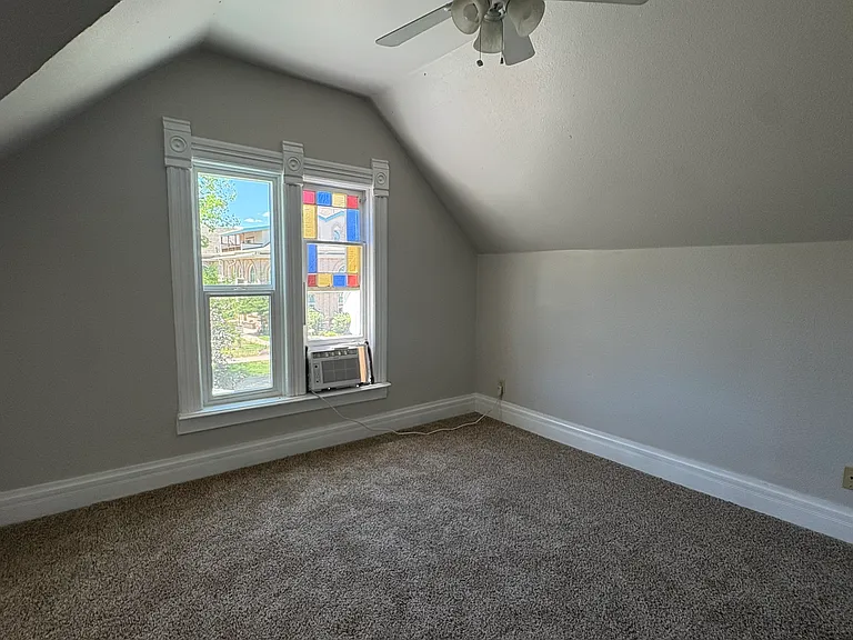 2230 N Ogden St — Photo 37