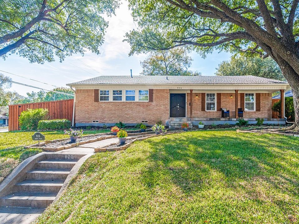 1st image of 806 Knott Pl