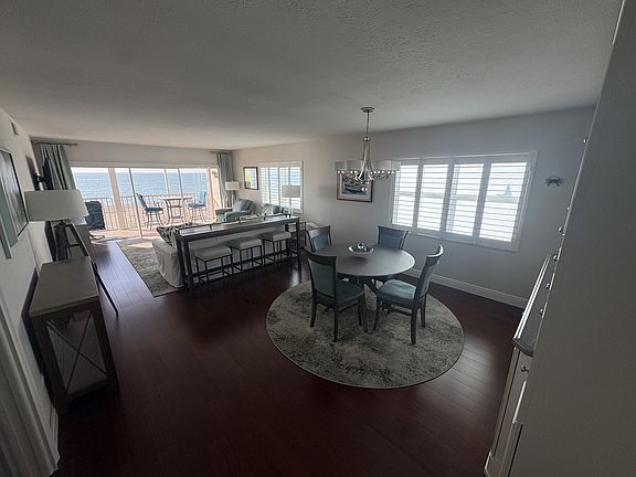 4th image of 333 The Esplanade N APT 305