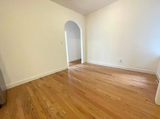 Rented by J PRESTON AND ASSOCIATES INC | media 34