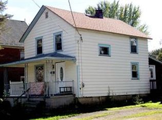 122 Walnut St, Warren, PA 16365