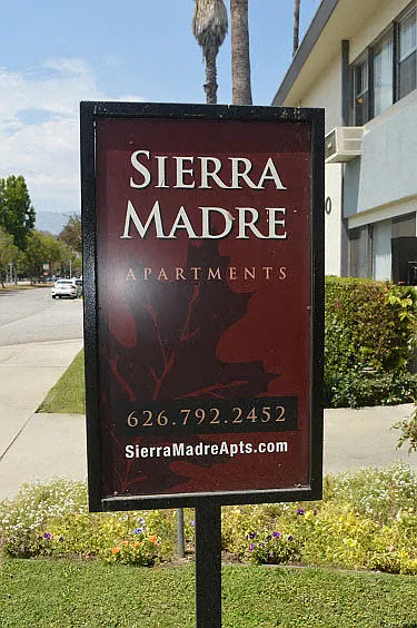Sierra Madre Apartments — Photo 16