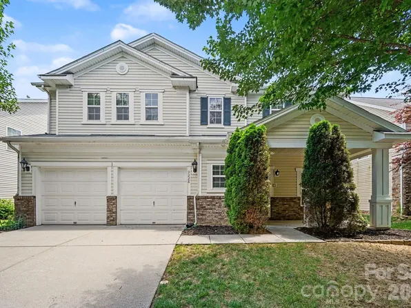 9228 Seamill Rd, Charlotte, NC 28278