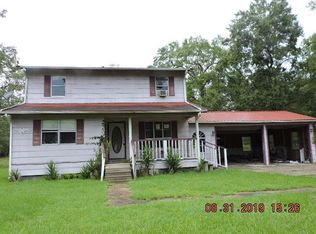 201 Cain Rd, Anahuac, TX 77514