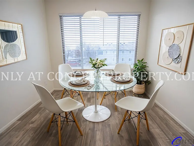 Aspen Pines — Photo 187