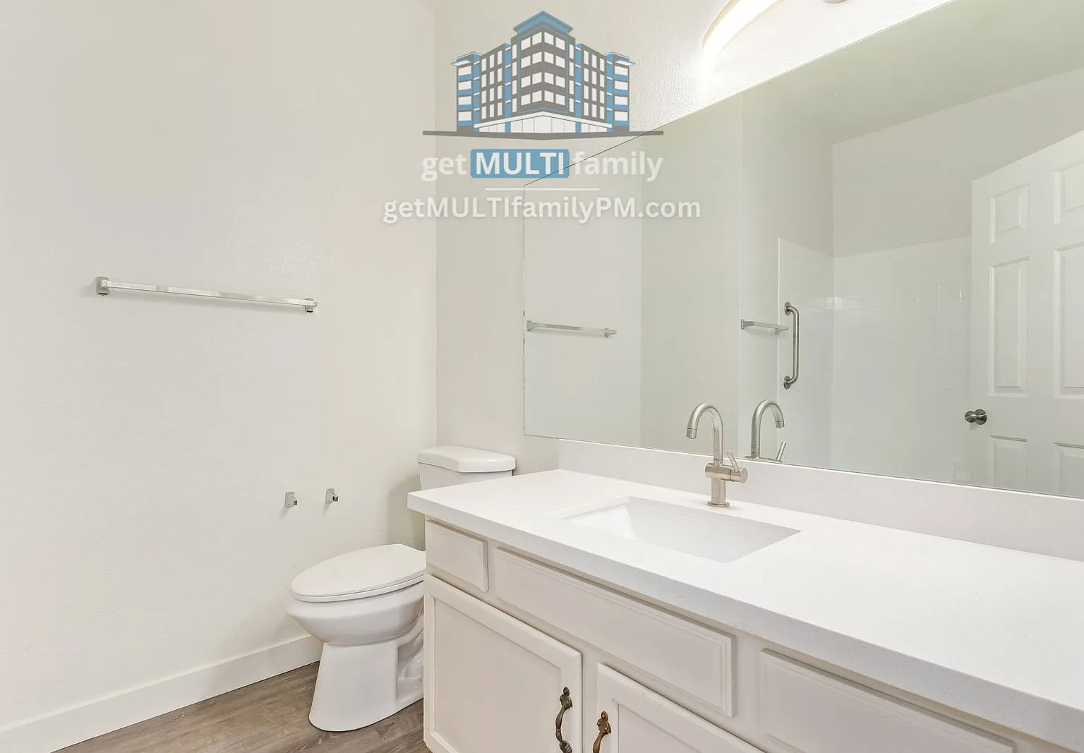 4 bed, 2.0 bath, 1530 sqft, $2,400 — Photo 4
