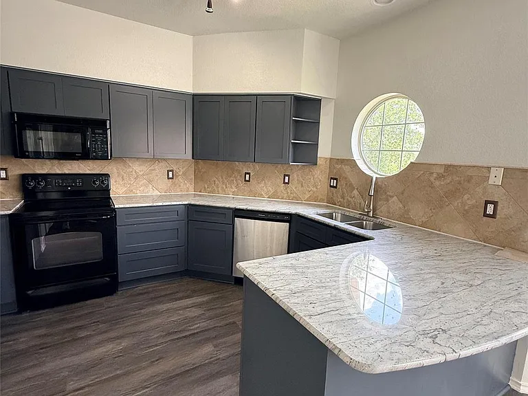3404 American Dr #1320 — Photo 6