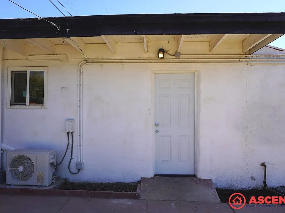 236 Francis St