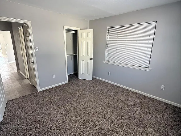 4315 Chapman St — Photo 12