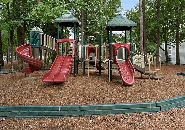 Trails at Short Pump Apartments — Photo 34