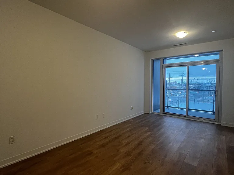 498 Caldari Rd #437 — Photo 3