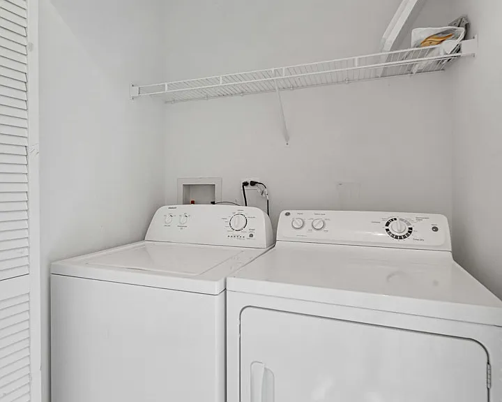 62 E Clare Ct #62 — Photo 19