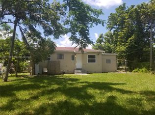 1085 NW 133rd St, North Miami, FL 33168