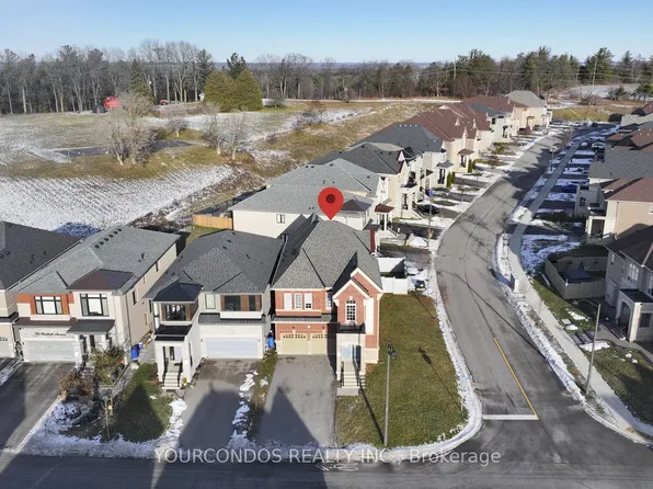 100 Beckett Ave, East Gwillimbury, ON L9N 0S7