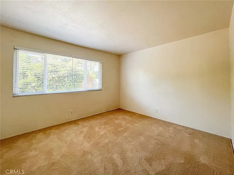 1359 Calle De Oro — Photo 10