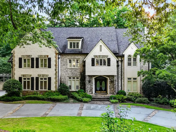 5300 Old Hundred Ln, Sandy Springs, GA 30327