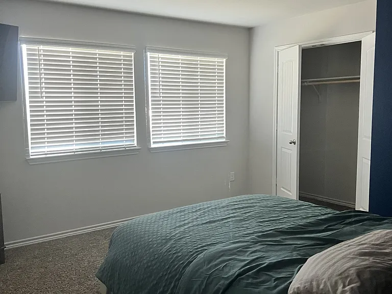 6200 Grand Terrace Dr #1 — Photo 2