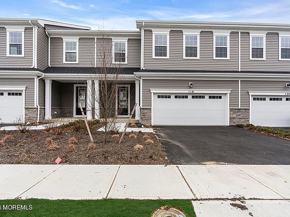 2nd image of 118 Woolley Court