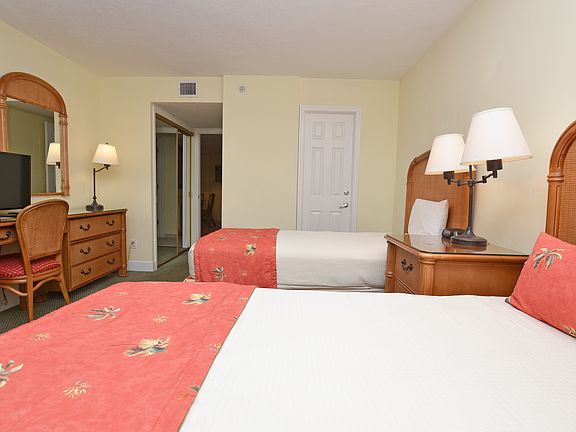 2nd image of 6640 Estero Blvd #103