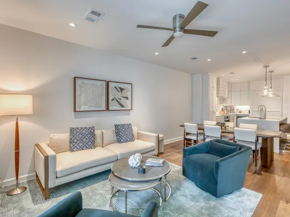 90 Island Drive, Horseshoe Bay, TX 78657