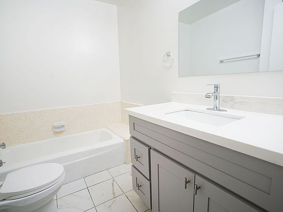 5th image of 1200 S Wooster St #203