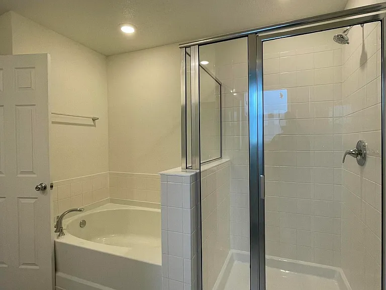 310 Rambling Brook Trl — Photo 19