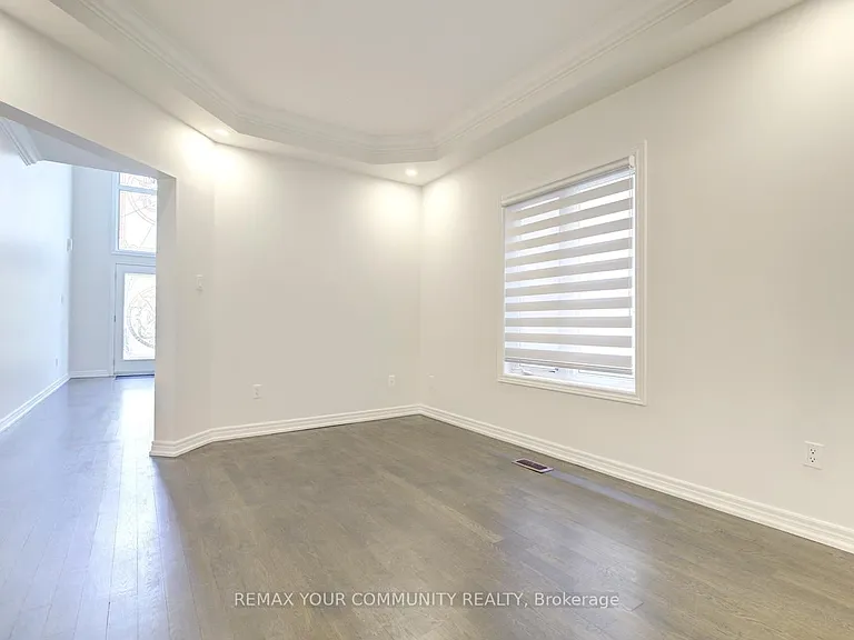 112 Golden Forest Rd — Photo 6