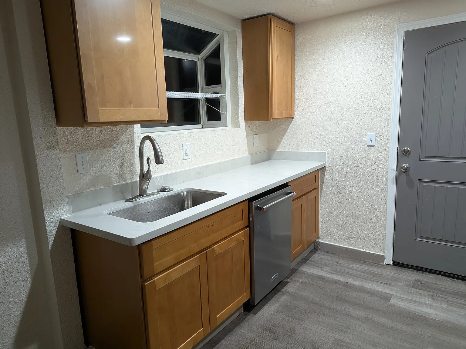 2 bed, 1163 sqft, $2,000 — Photo 1