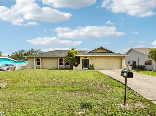 732 Tower Dr, Cape Coral, FL 33904