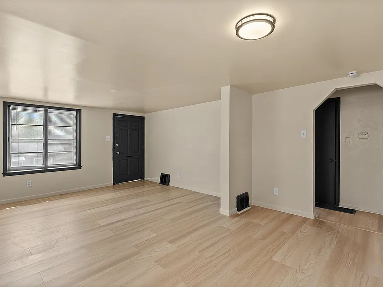 6713 Donald St — Photo 6