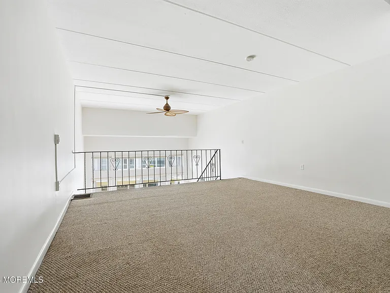 448 Ocean Ave #14B — Photo 14