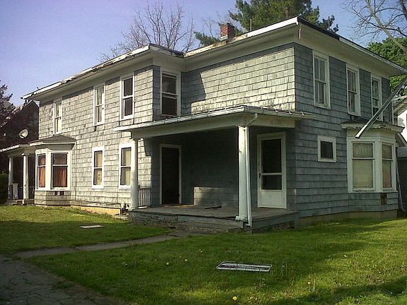 2nd image of 502-504 504 Davis St