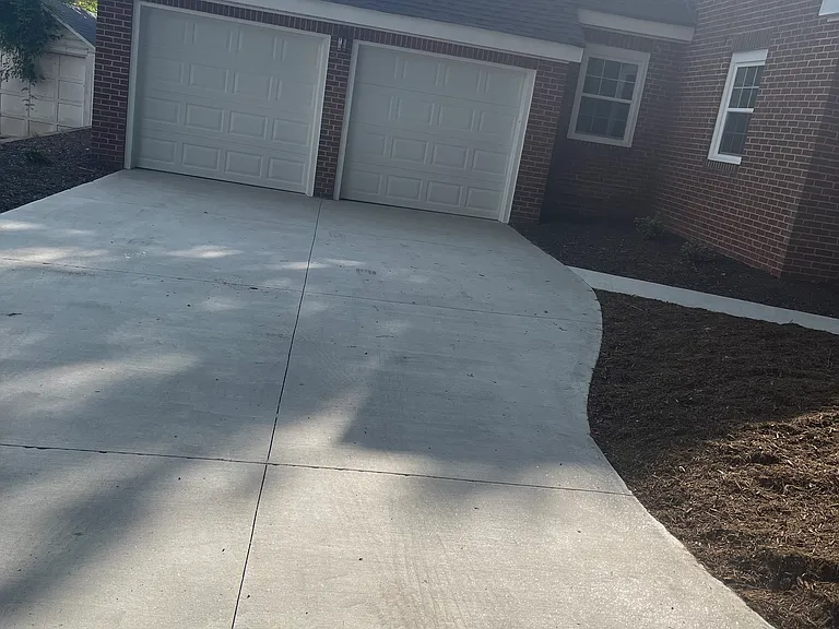 608 Bonham Ct — Photo 3