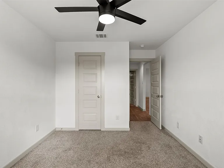14531 Sweetwater Dr — Photo 19