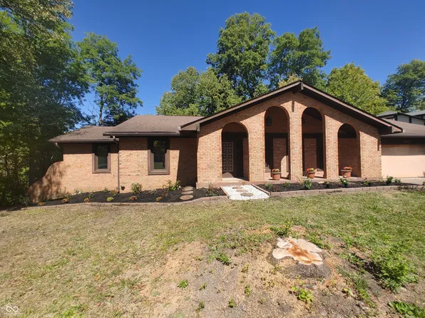 8940 Black Hawk Ln, Indianapolis, IN 46234
